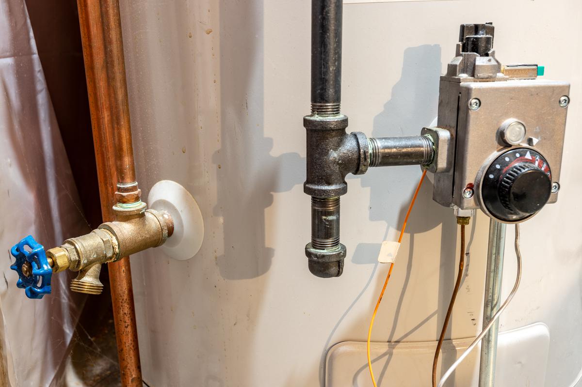 7 Steps For A Seamless Water Heater Replacement Project