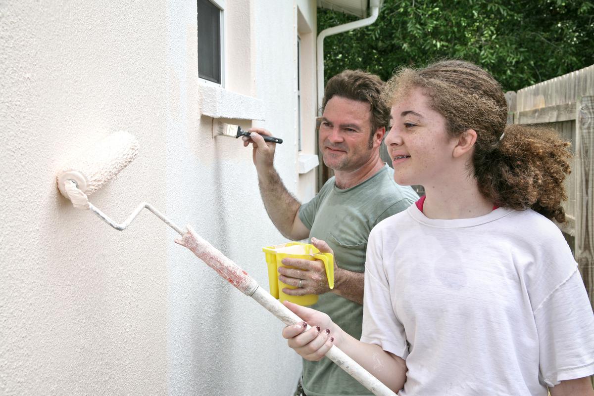 Doing a Paint Job Yourself Is a Great Way to Bond and Up Your DIY Skills