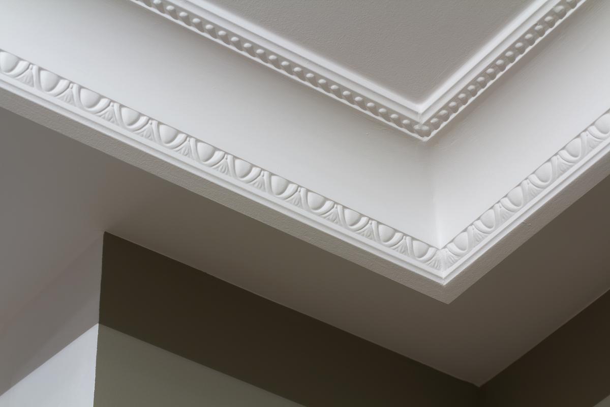 Elegant and Alluring Crown Molding Designs