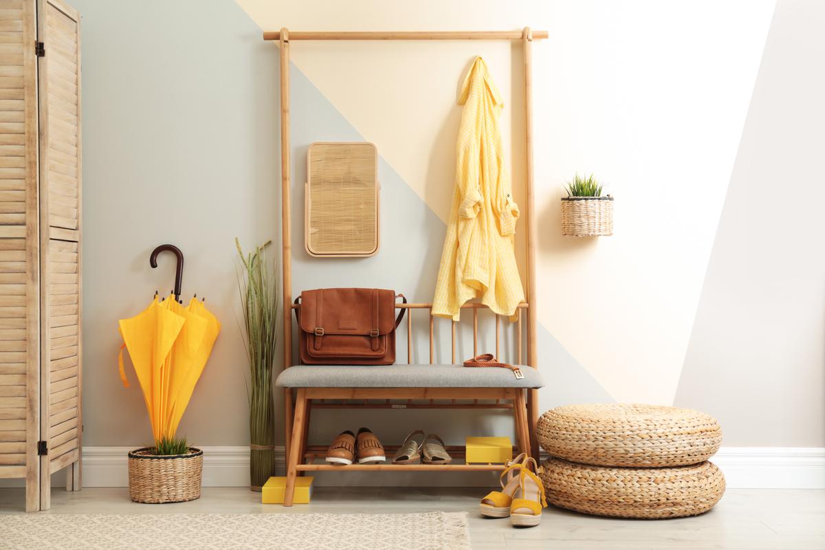Experimenting With Color in Your Entryway