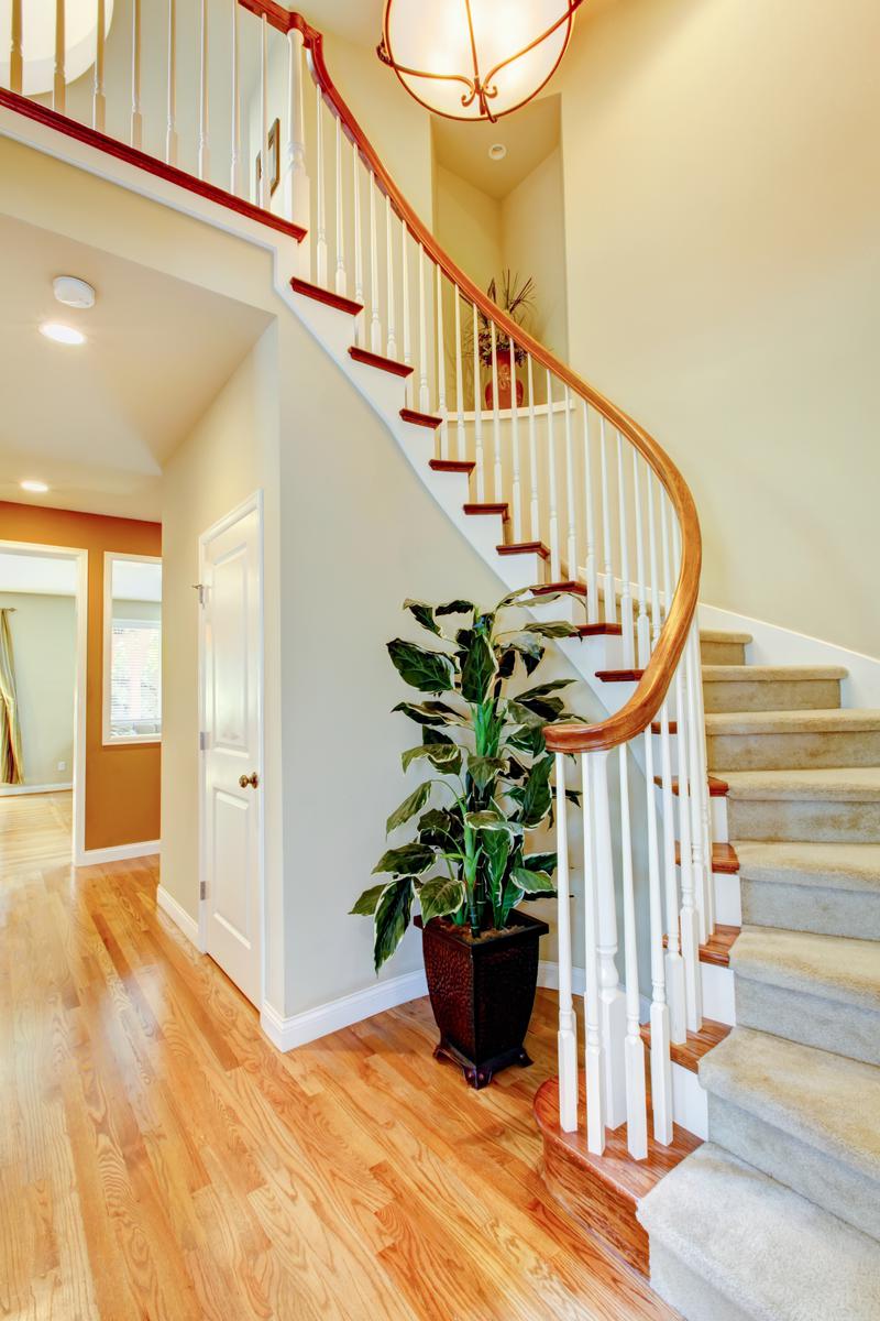 Fabulous Staircases That Add Splendor to Your Abode