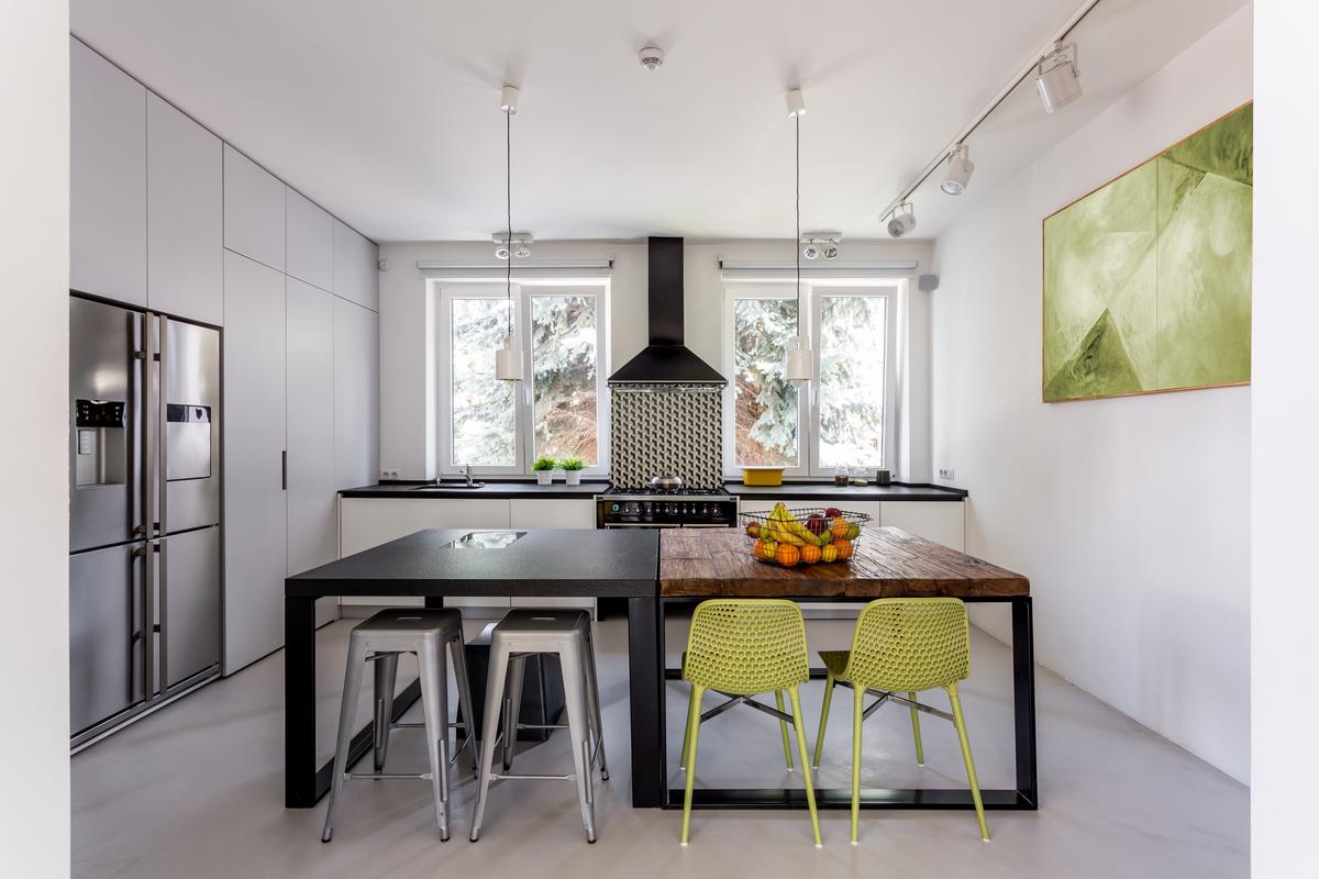 Get creative with your interior colors with a touch of minimalism.