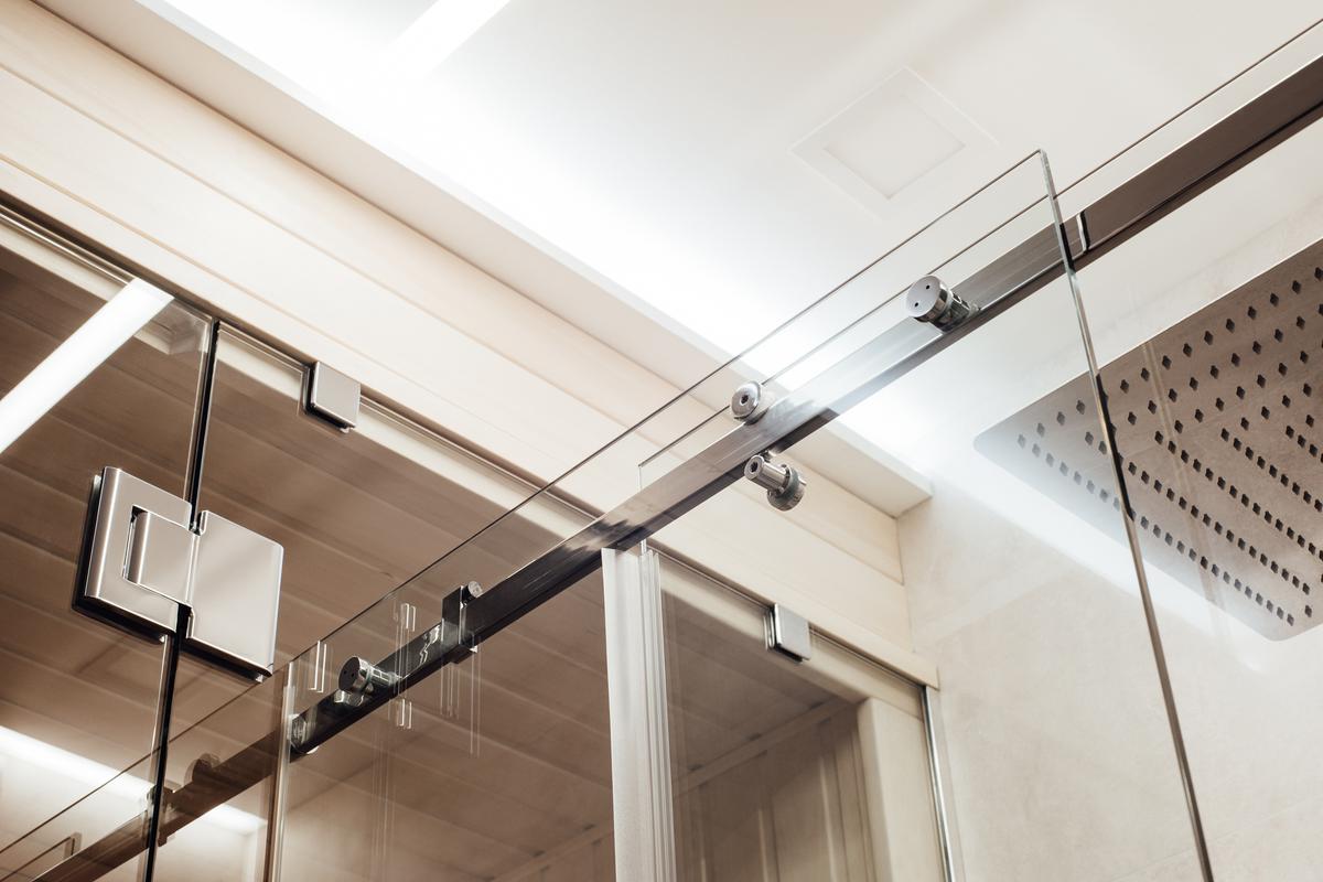 A Basic Guide On How To Replace Shower Doors