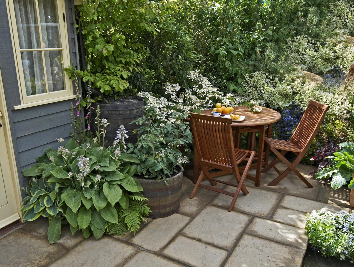 How Less Is More in Outdoor Living