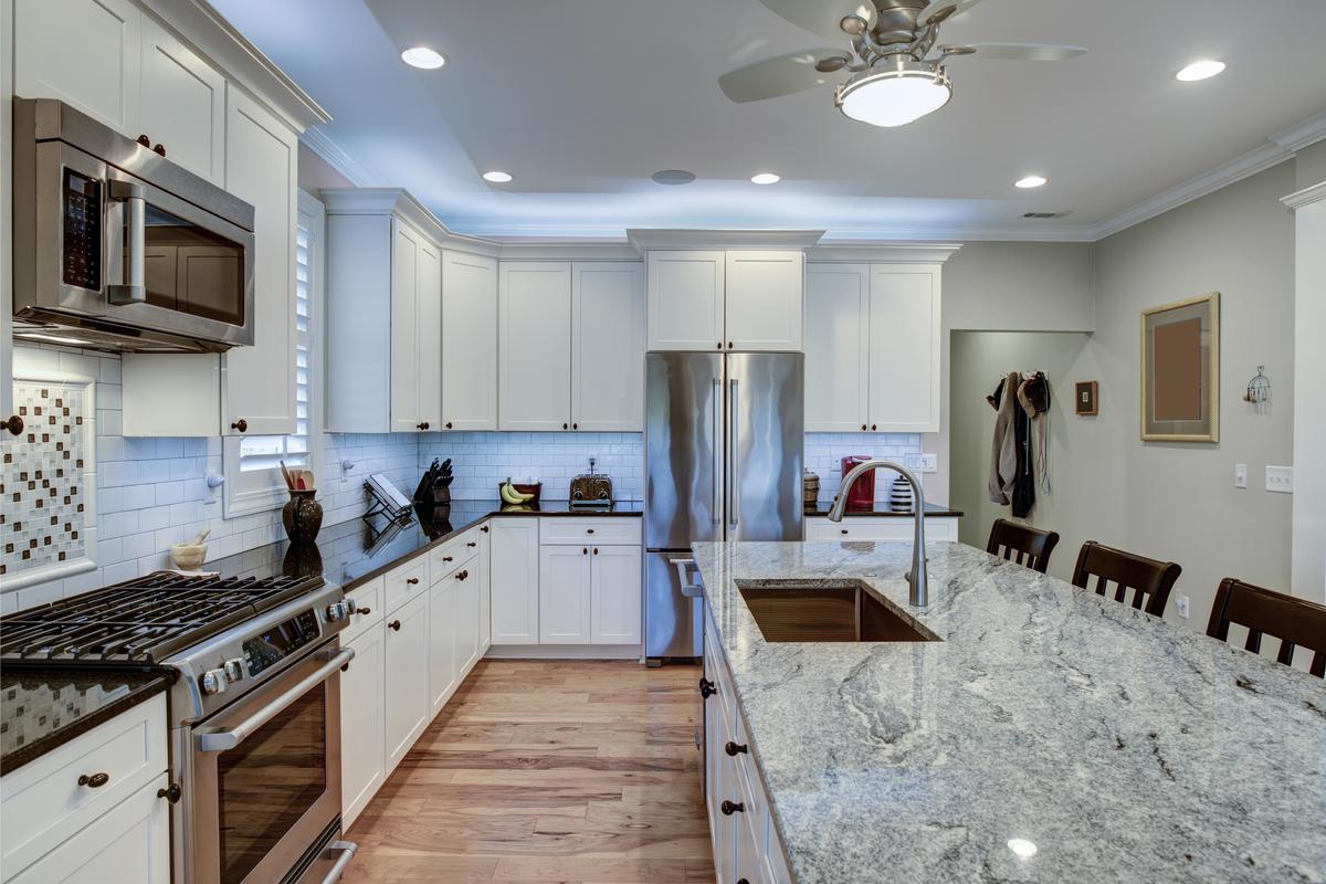 What's The Difference Between Quartz And Granite?