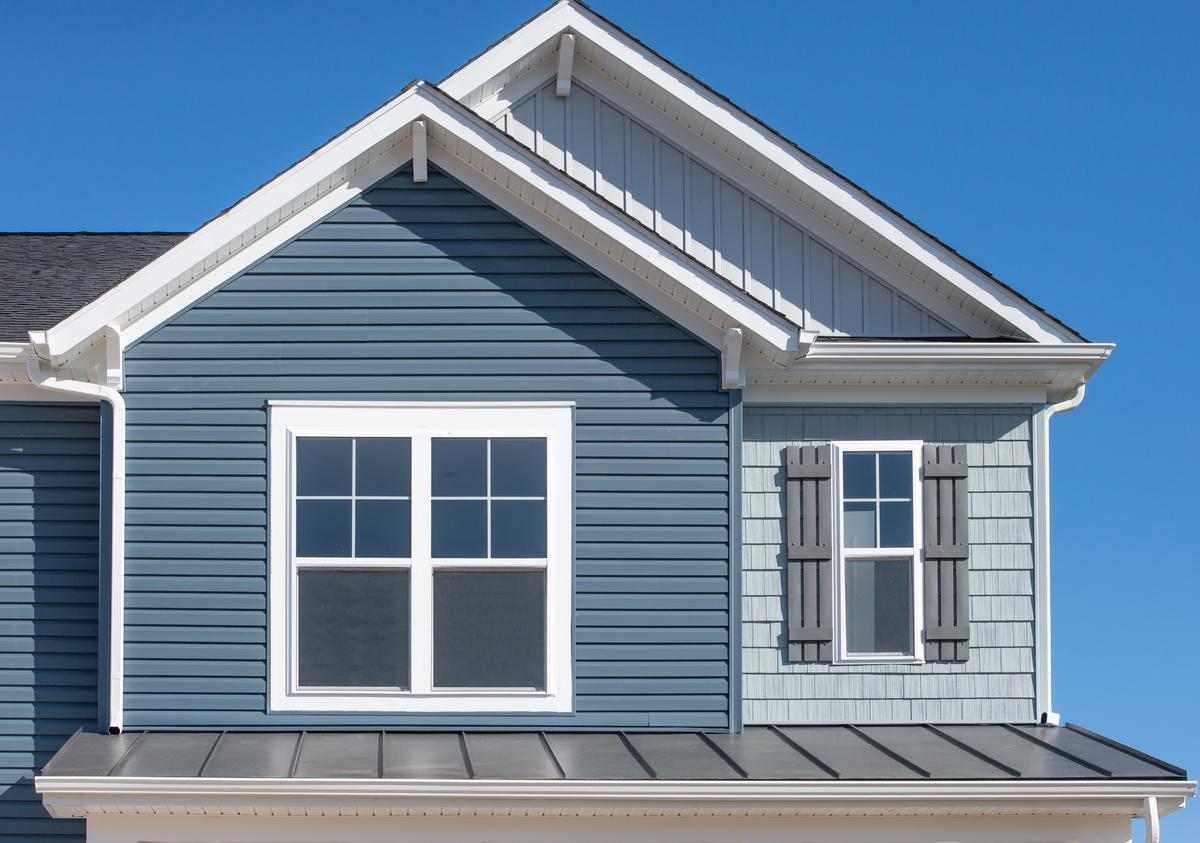 How to Complement the Height of Your Home With the Siding