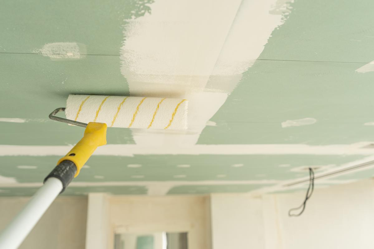 How to Evenly Paint the Ceiling