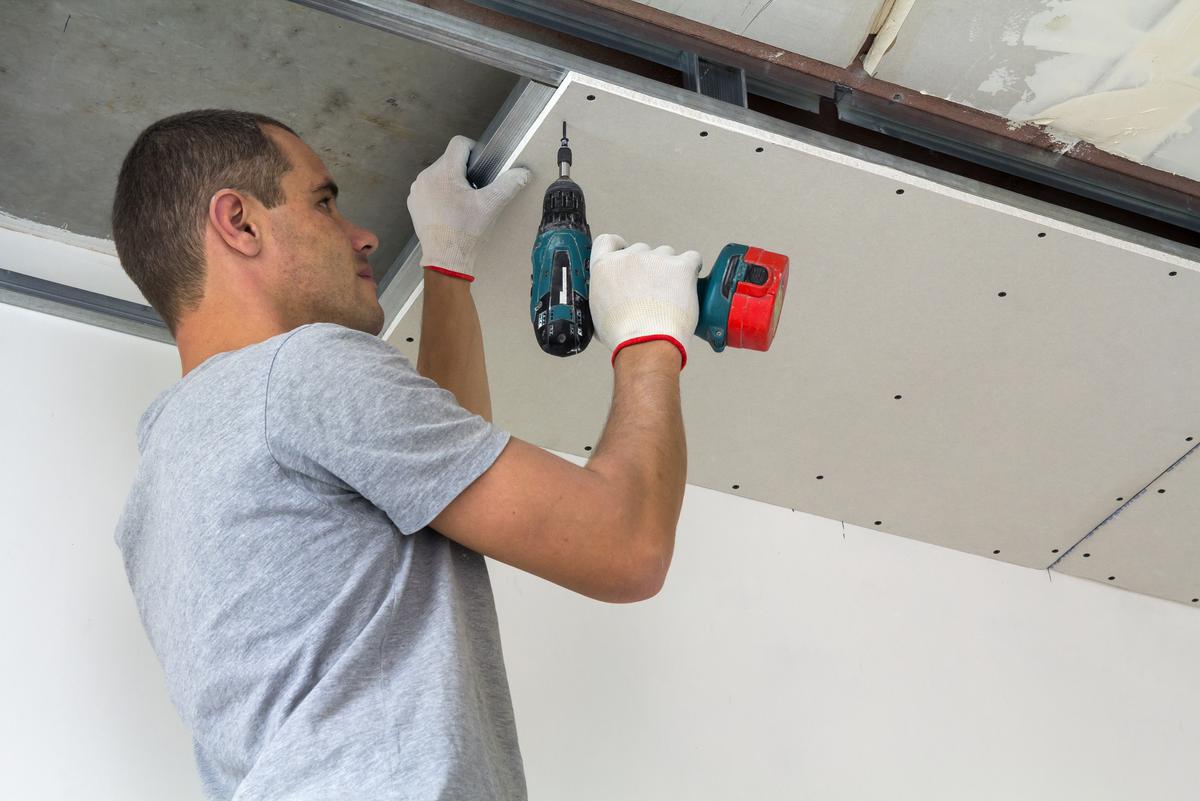 How to Install Suspended Ceiling Panels