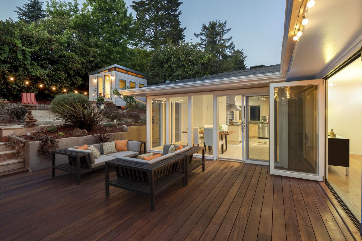How to Keep Your Patio Bright After the Sun Goes Down
