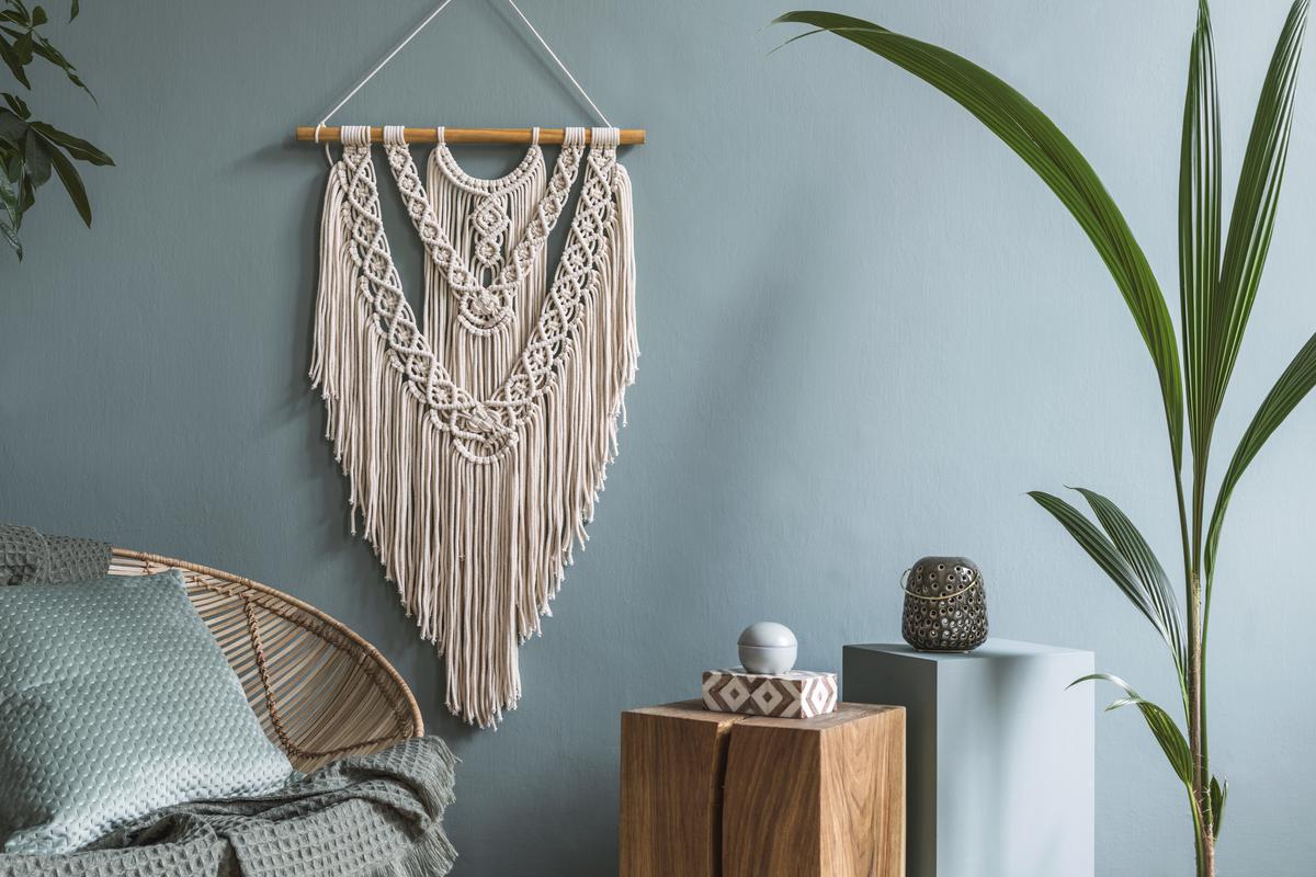 How to Make Your Own Macrame Wall Piece