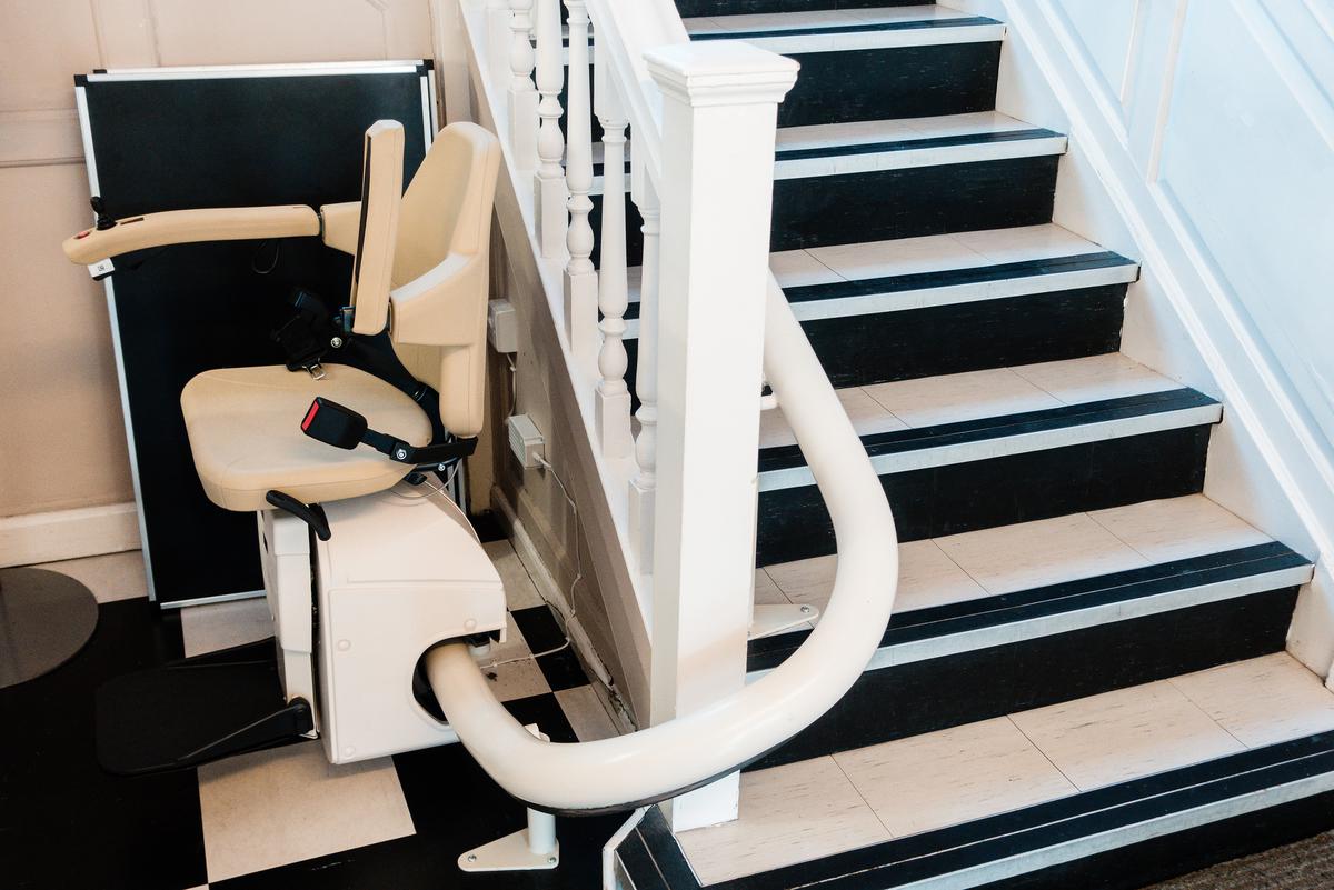 Incorporating a Stairlift for A Retro Traditional and Accessible Staircase