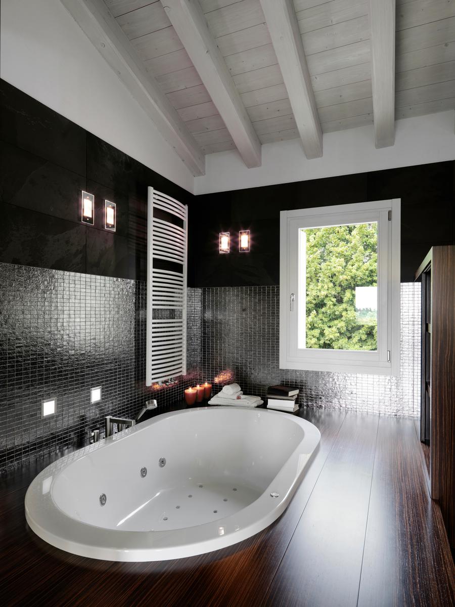 Inset Baths Are Stylish and Luxurious