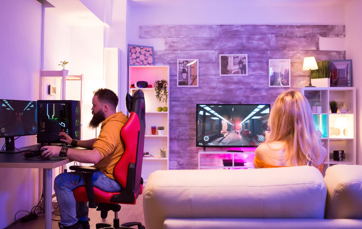 Key Features of the Perfect Geek Haven