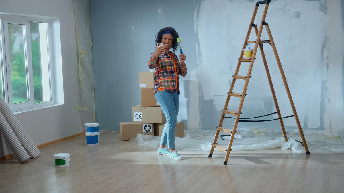 Preserving the pristine beauty of your blue wallpaper with proper care and maintenance ensures a vibrant and captivating atmosphere in your space.