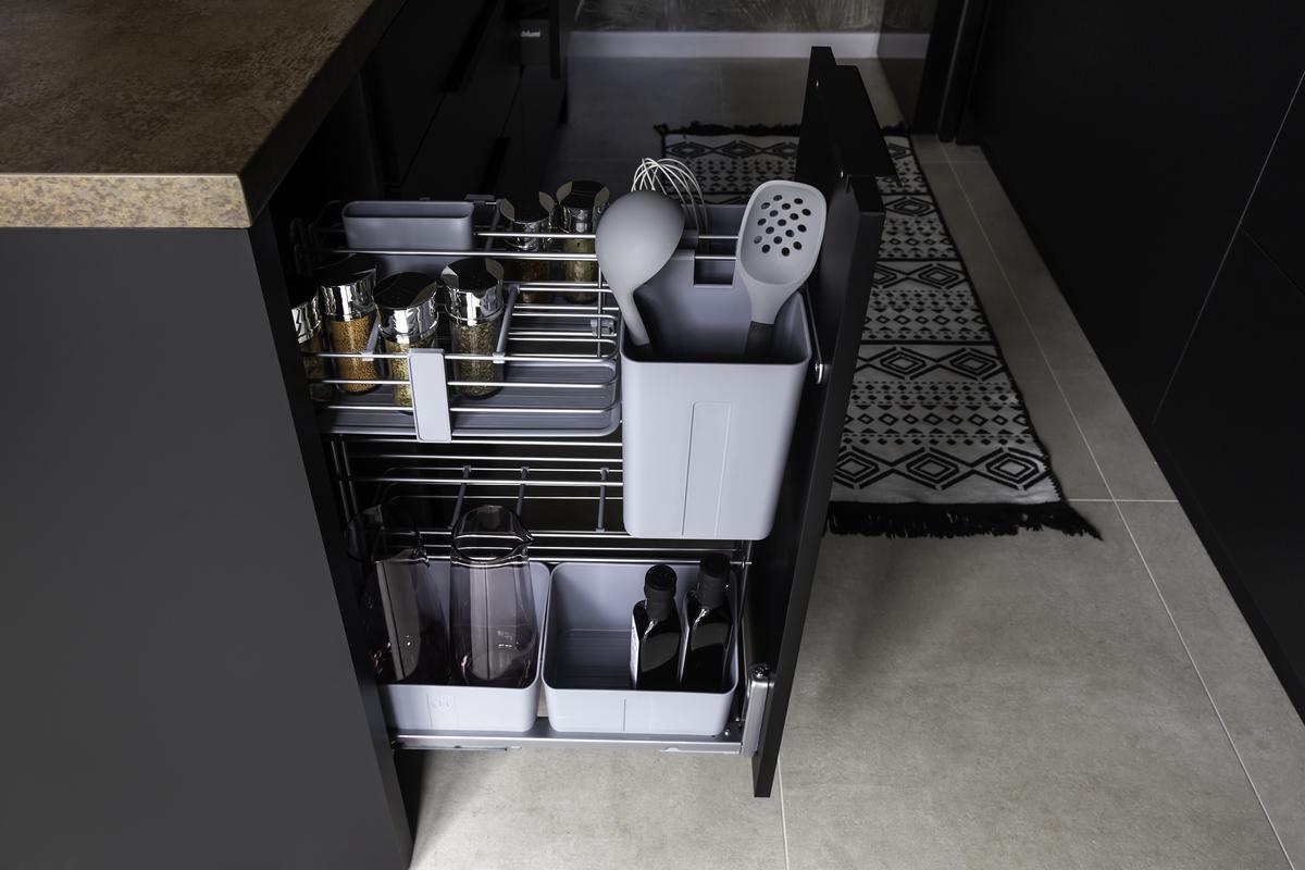 Maximize Your Kitchen Storage Space by Installing a Pull-Out Shelve
