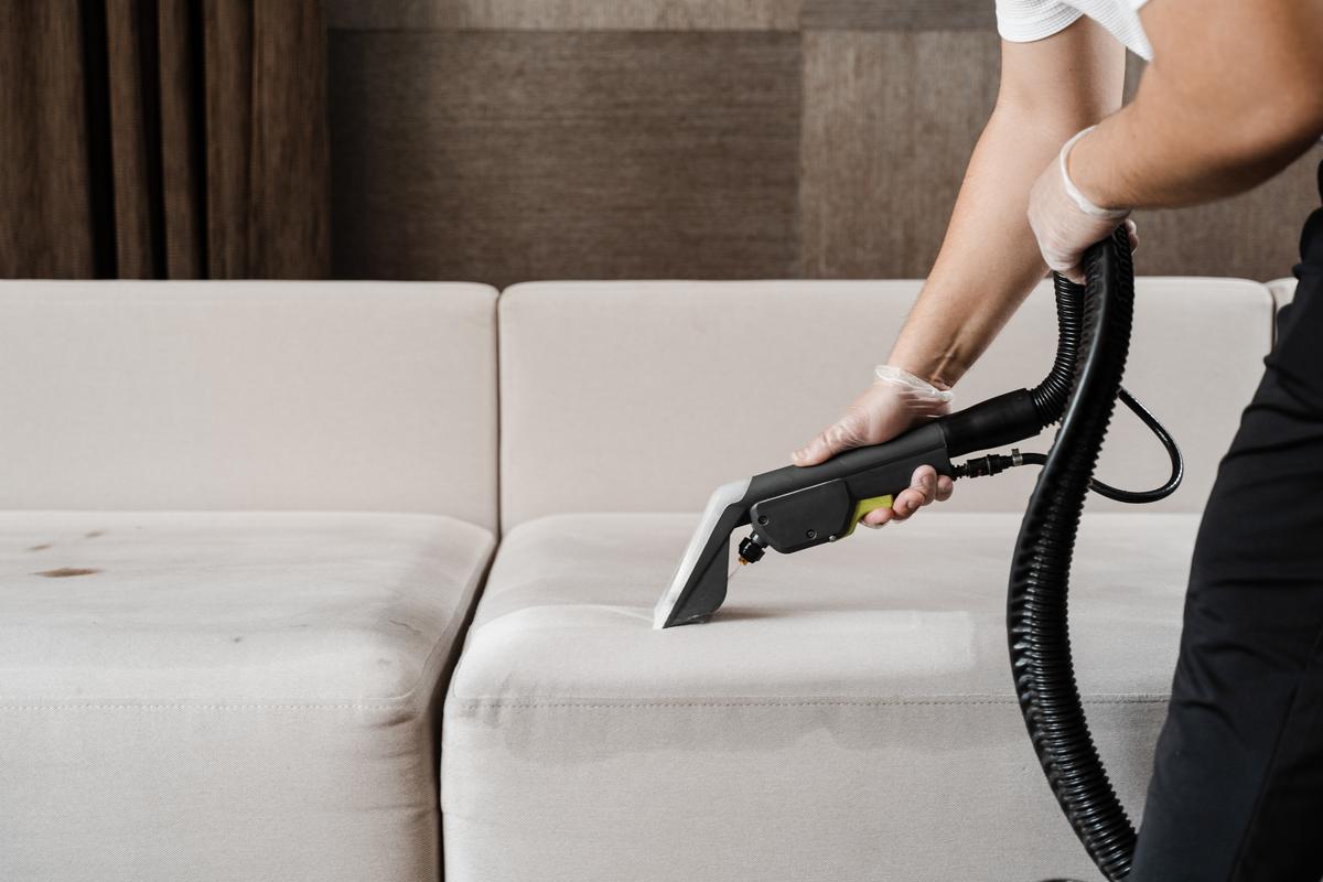 Before you start the cleaning process, there are a few steps you need to do in advance.
