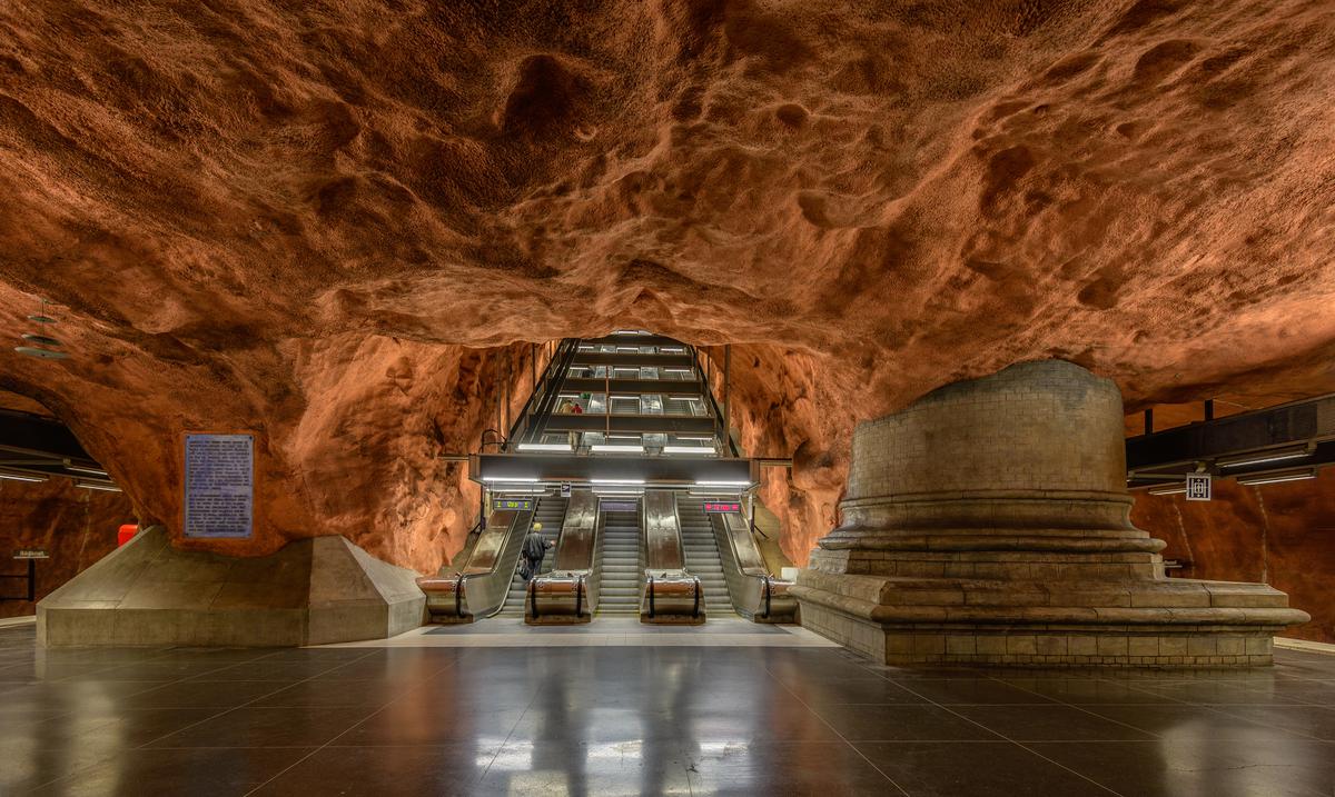 The Rådhuset Metro Station is unlike any other subway stop in the world (Arild Vågen/Wikimedia Commons).