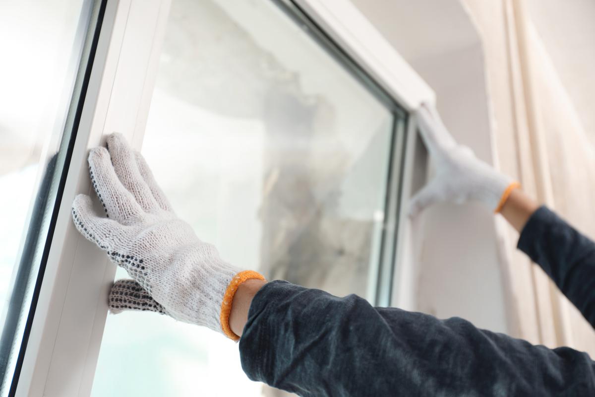 Replacing a Foggy Window is the Most Practical Option
