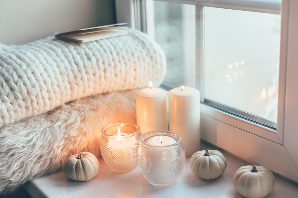 Setting the Autumn Mood with Candles
