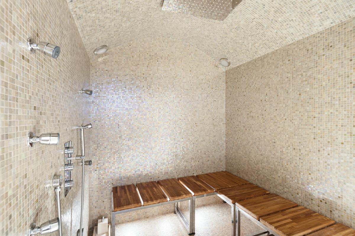 Shower Benches Increase Comfort in Your Steam Shower