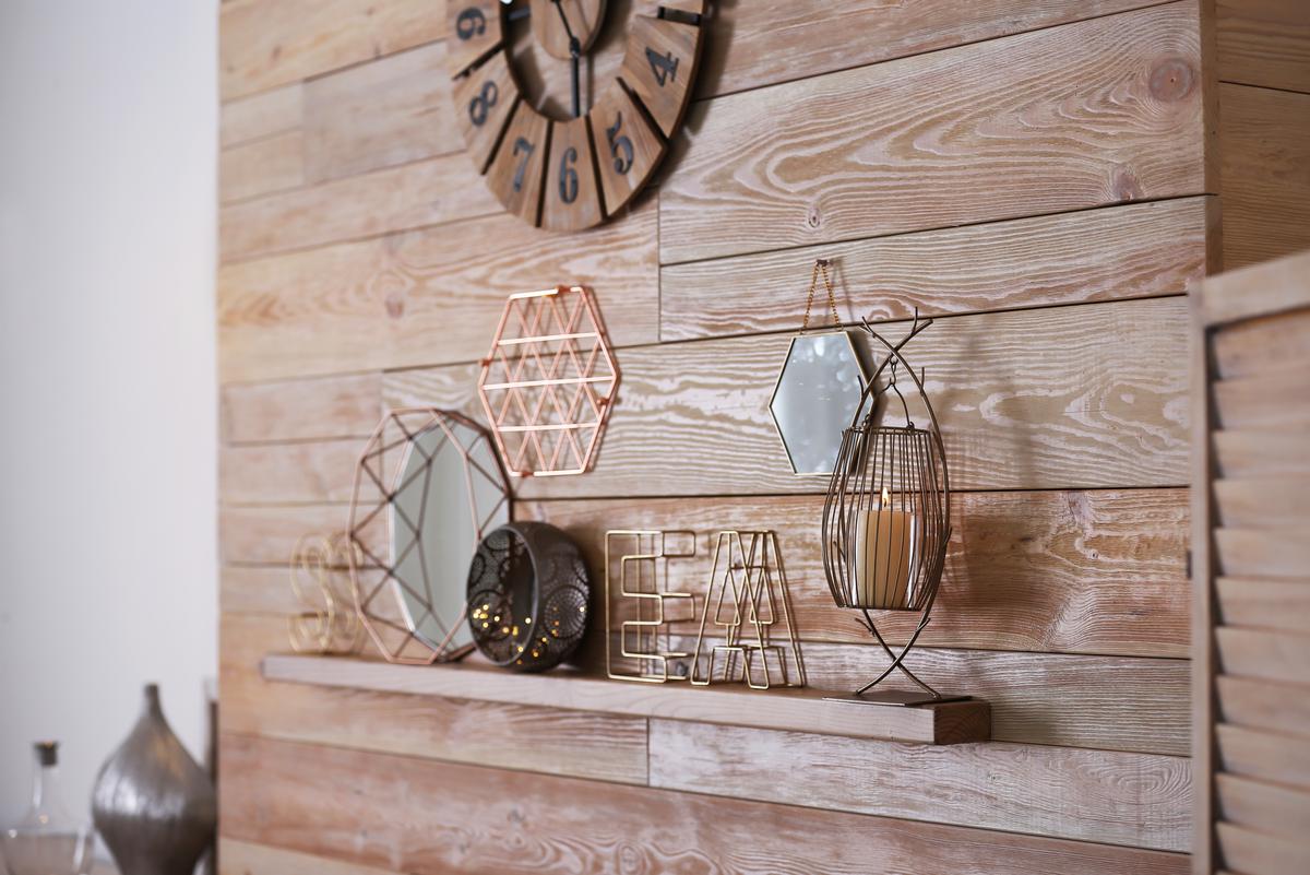 Subtle Winter Decor for Your Rustic Mantel