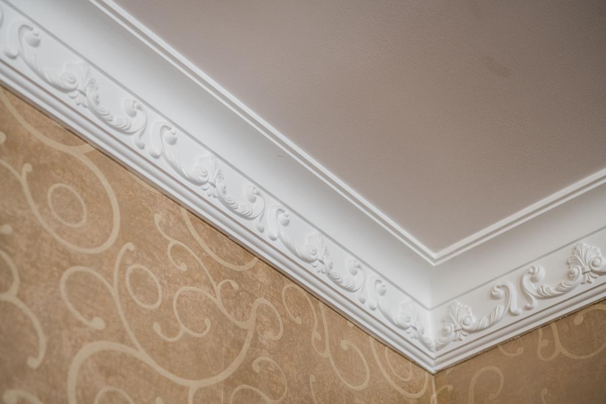 The Benefits of Installing Crown Molding