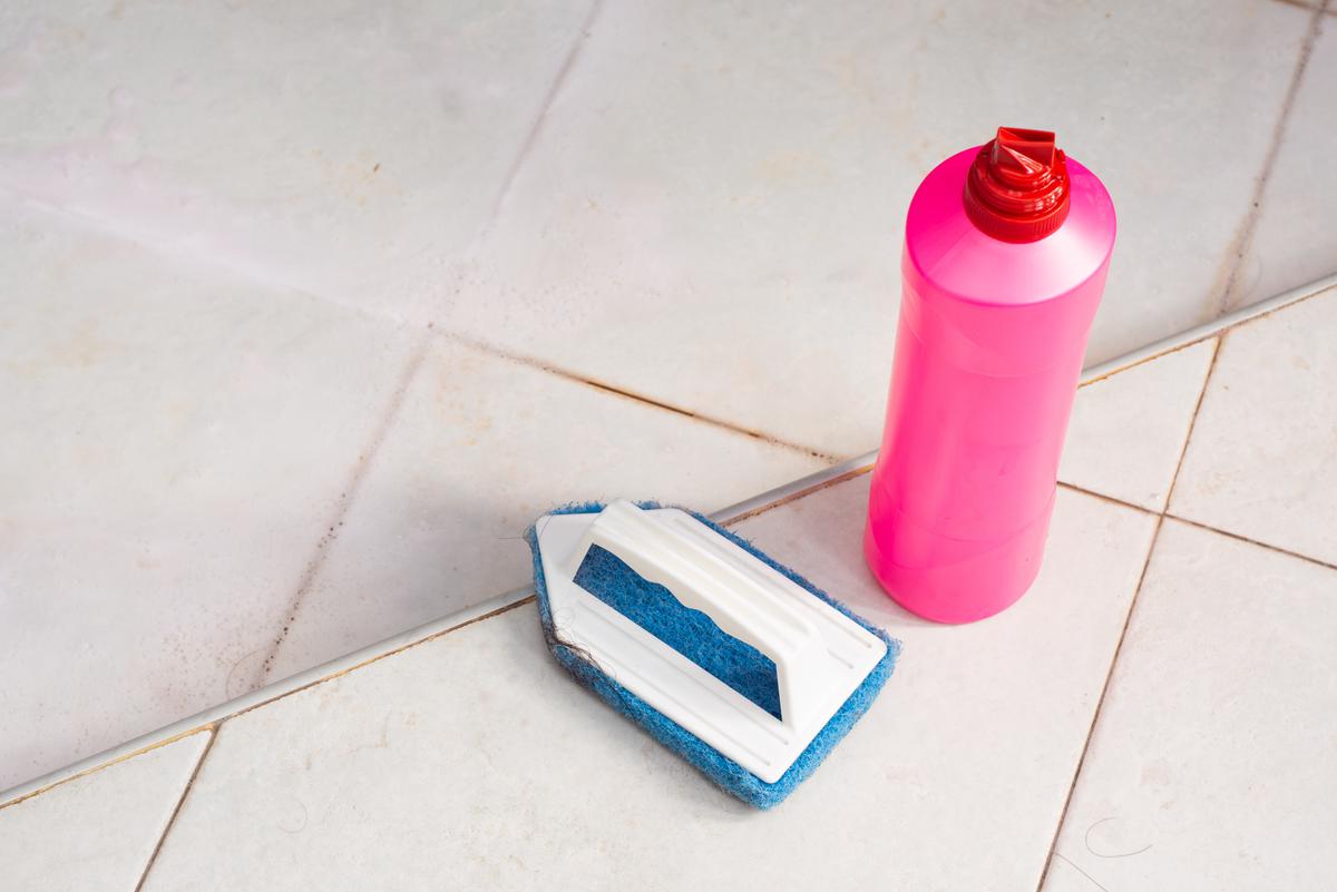 The Cleaning Solutions You Can Use for Ceramic Tiles