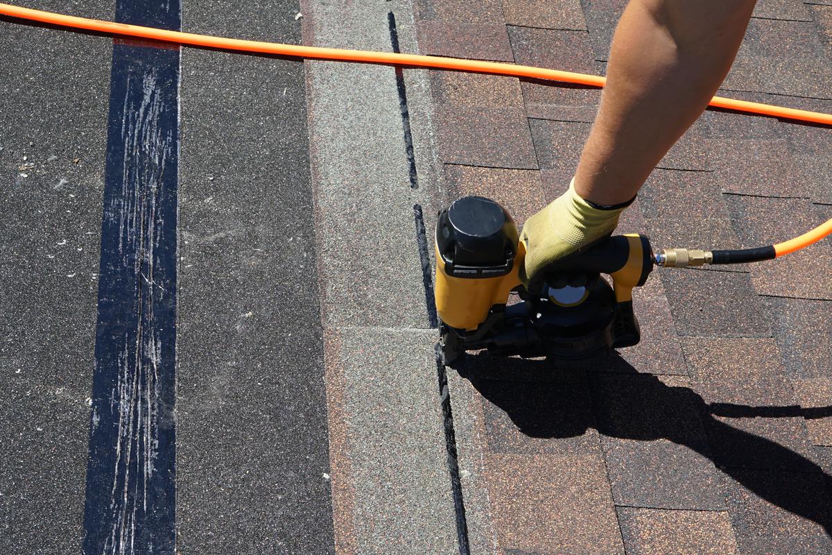 The Conveniences of Roofing Nailers