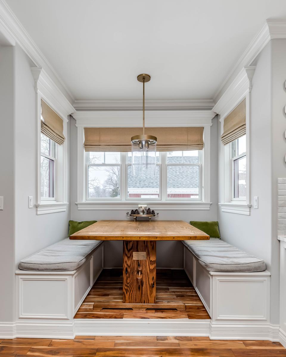 The Perfect Breakfast Nook for Your Quiet Moments to Recharge