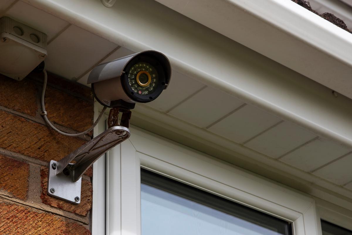 Bundled Security Deals: Install multiple cameras and equipment at a discounted rate, saving both time and money.