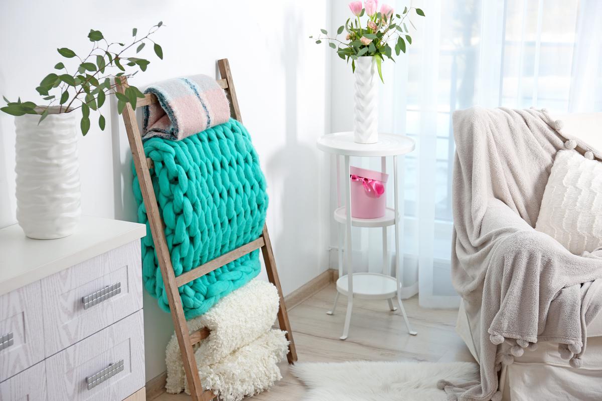 The Rustic Appeal of a Blanket Ladder