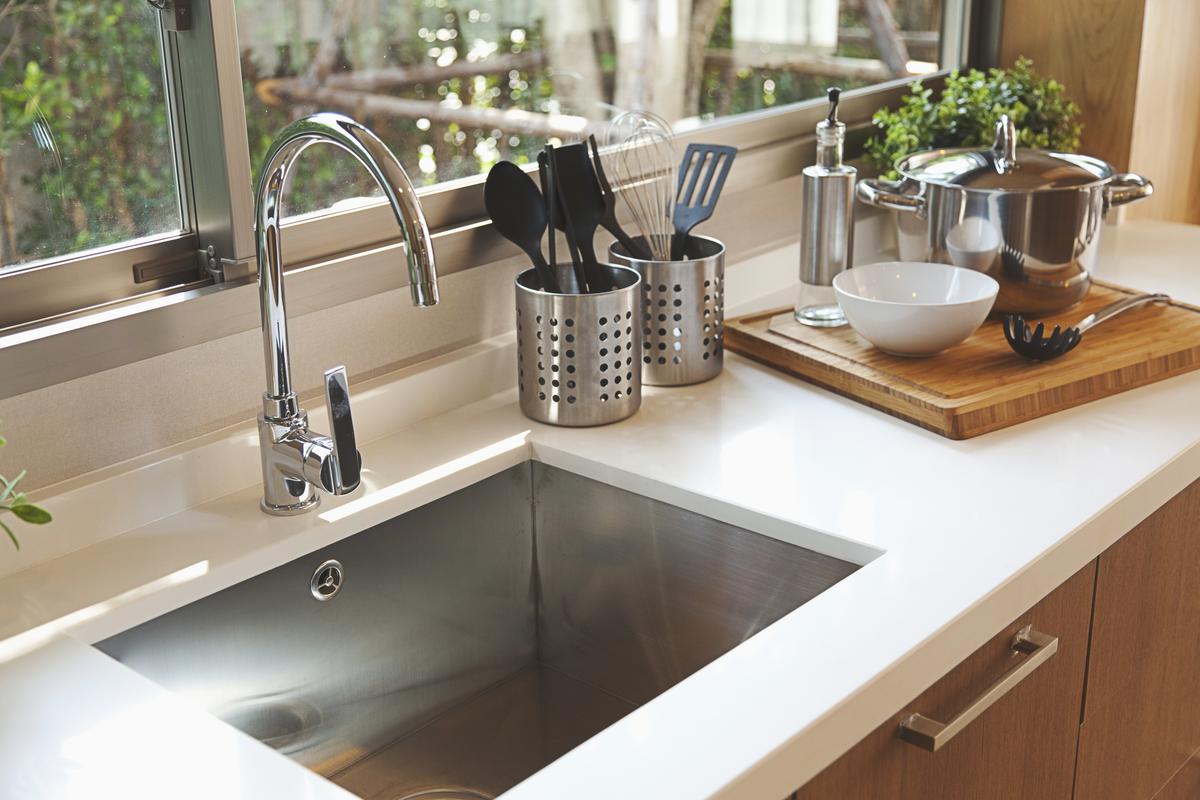 Undermount Kitchen Sinks Perfect for Custom-Made, Seamless Integration