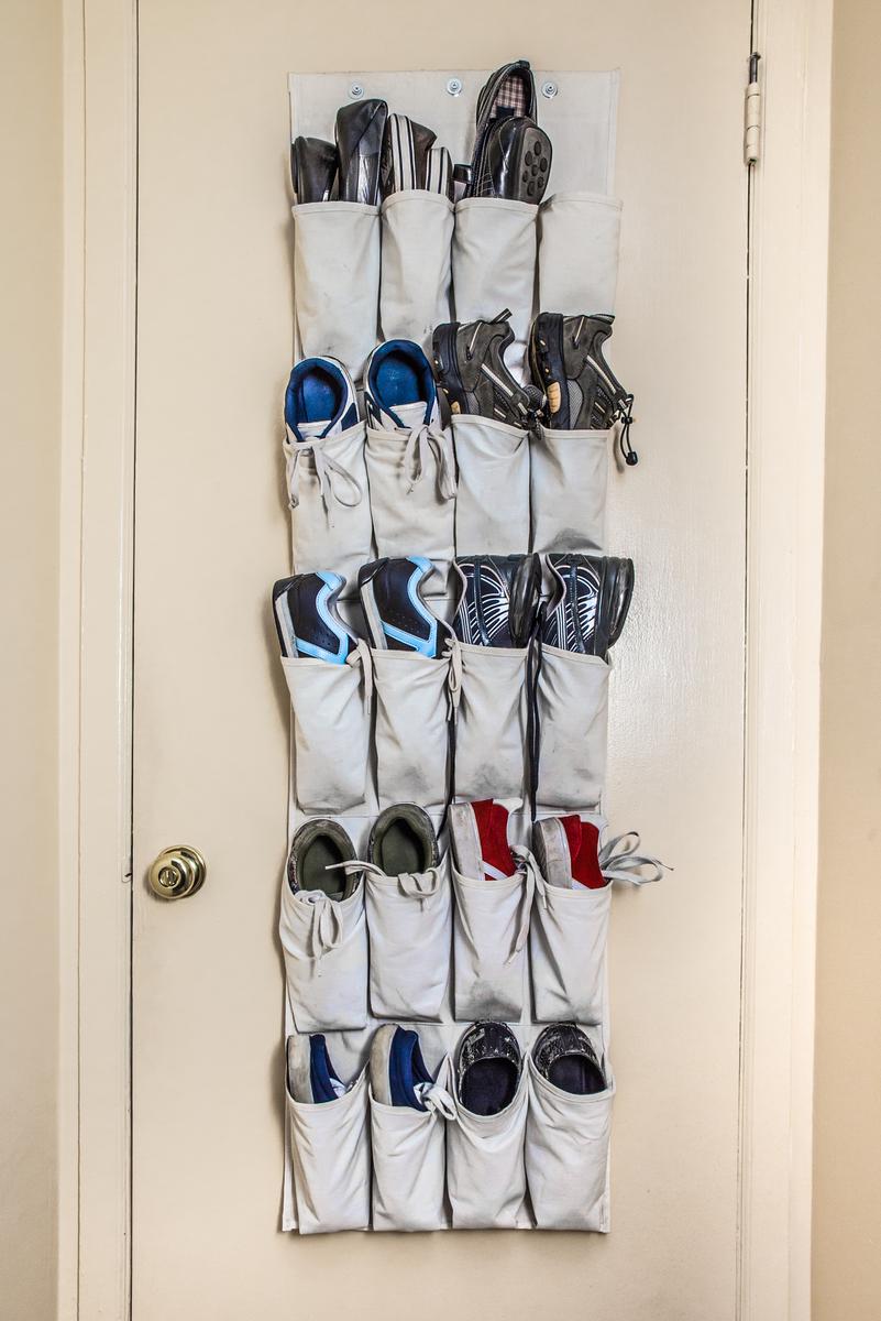 Use A Pocket Organizer For Your Shoes