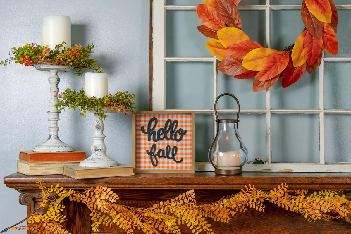 Get Creative With the Warm Colors of Fall Leaves