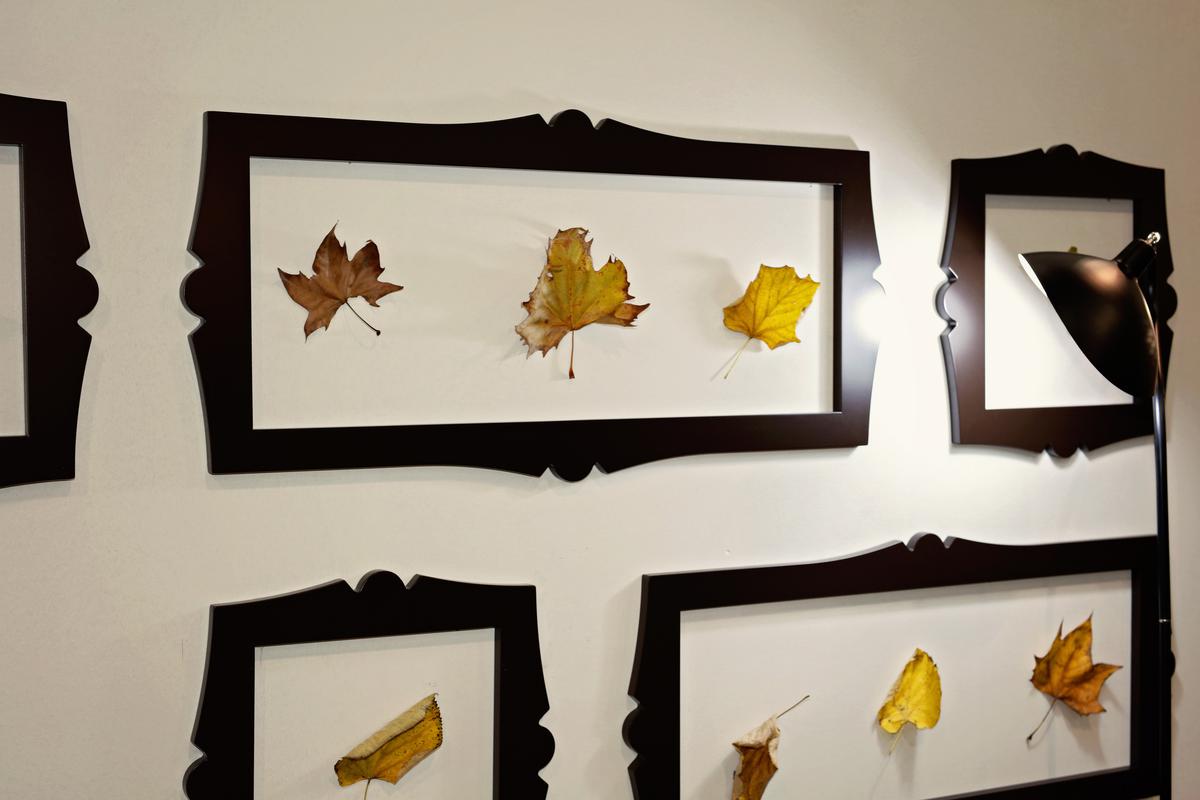 Wall Art Is Among the Choices You Have With Fall Leaves Decor