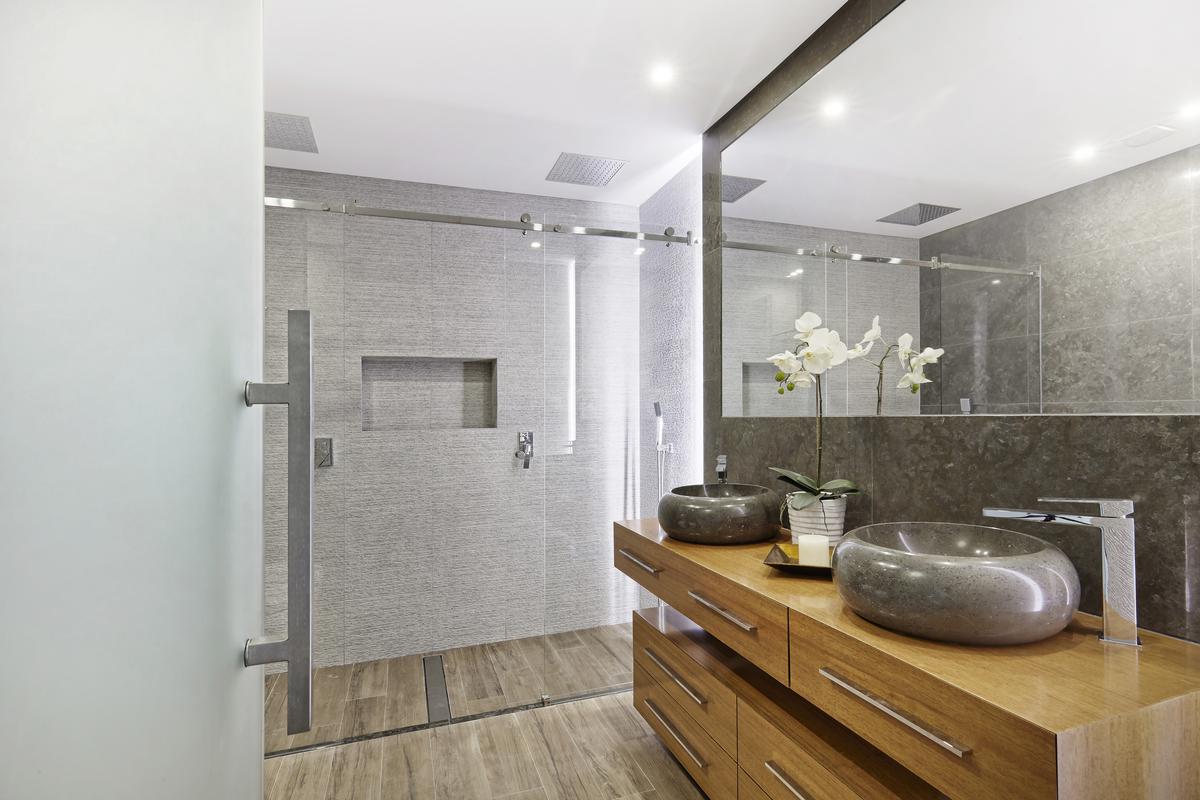 Wet Room Designs Minimize Clutter