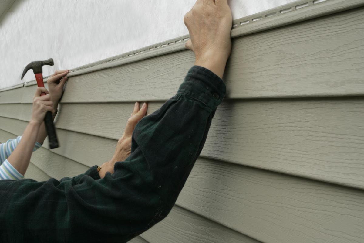 What You Can Expect to Pay for Vinyl Siding
