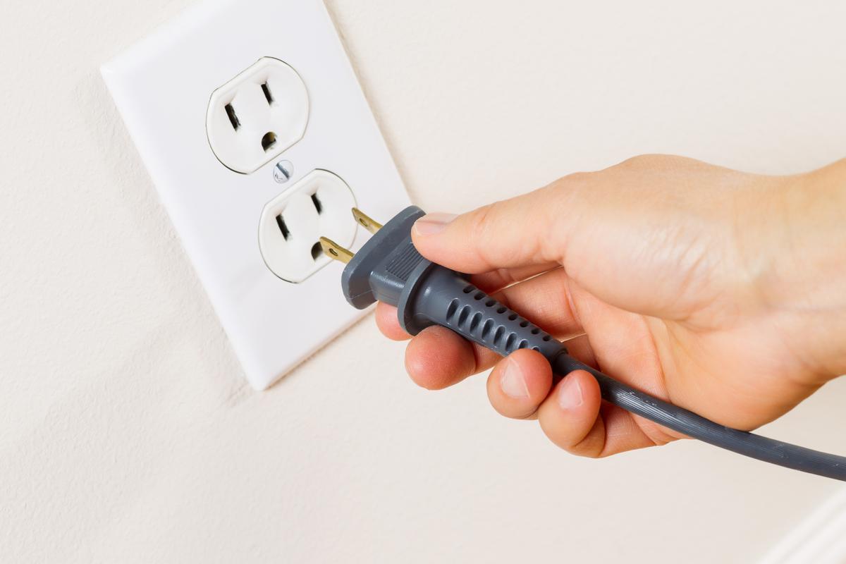 What to Do If a Plug Doesn't Stay In