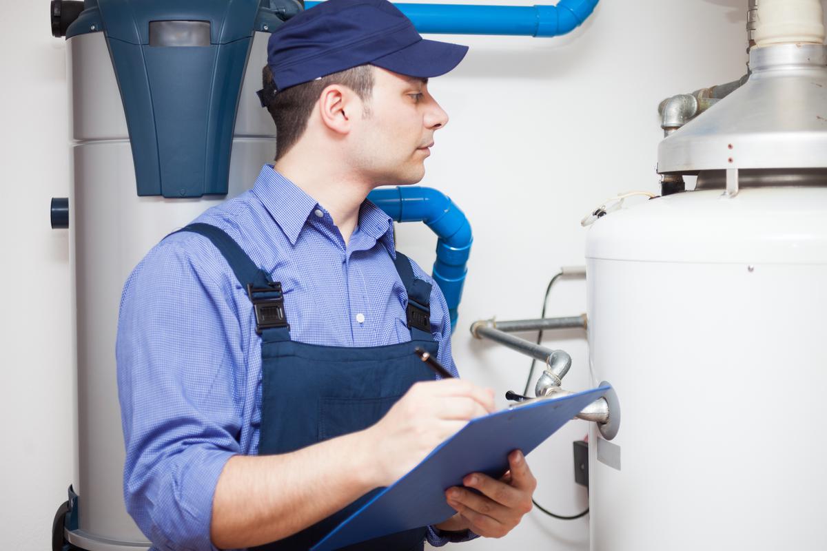 When to Call a Plumbing Contractor