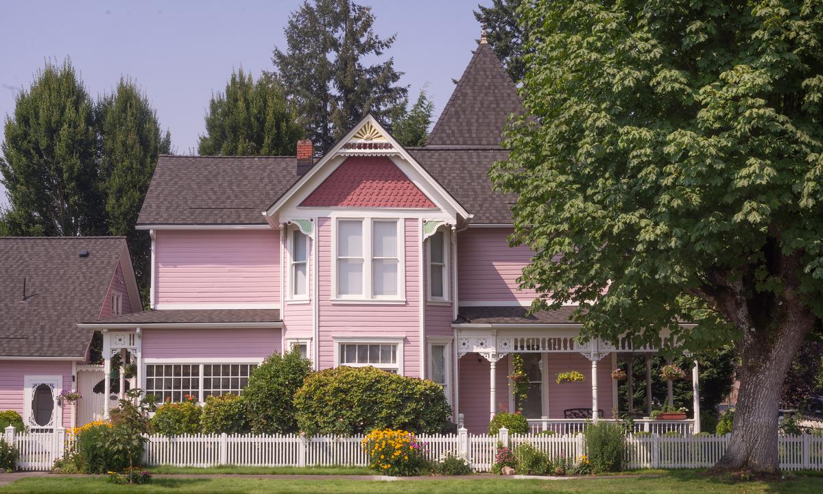 Why Buy a Fixer-Upper Home?