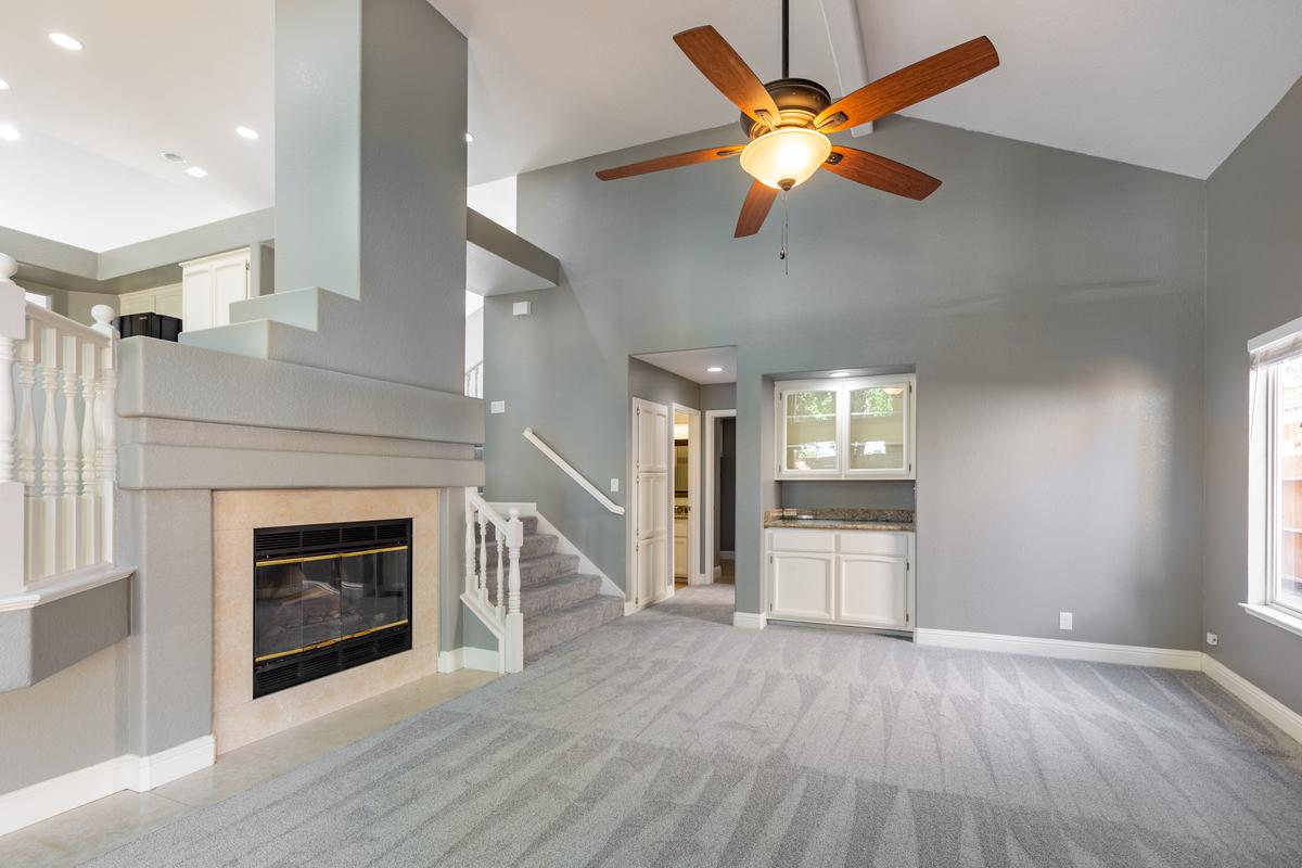 Why Homeowners Take Photos of Their Empty Home