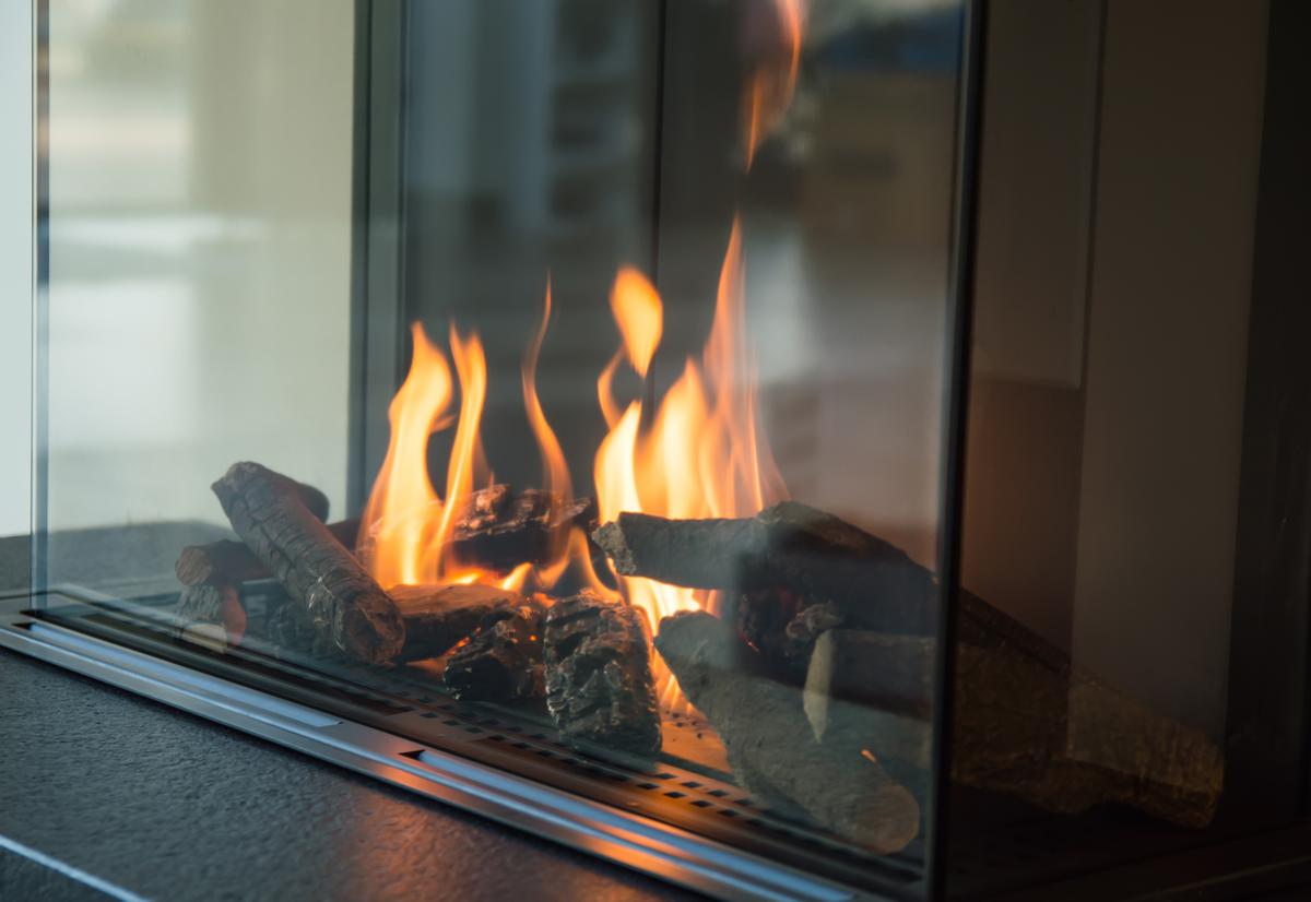Why You Should Consider a Gas Burning Fireplace