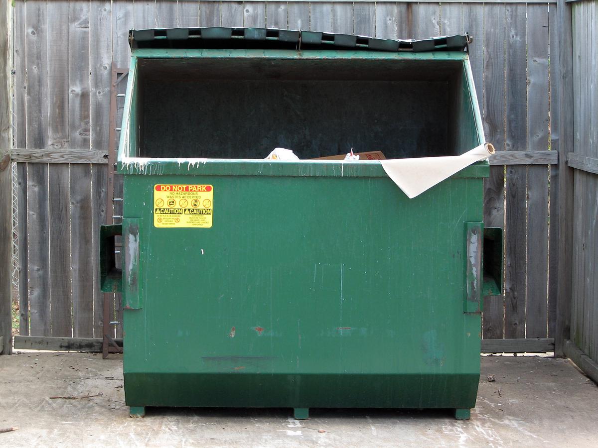 Why you should rent a commercial dumpster.