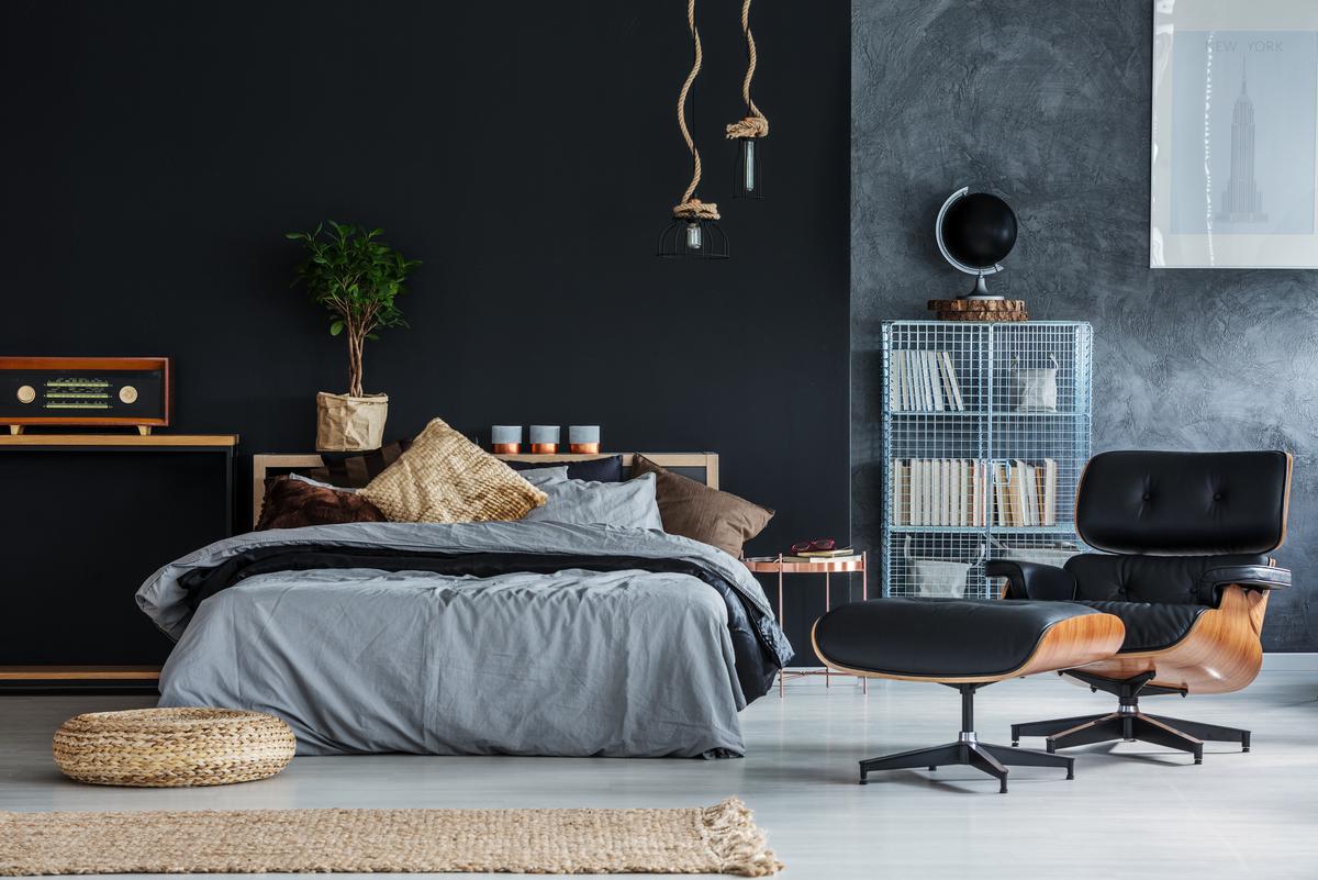 The Black Wallpaper Phenomenon: Is It Worth The Hype In The Bedroom?