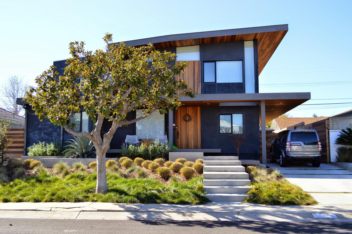 California Housing Market Cost-Cutting Tips