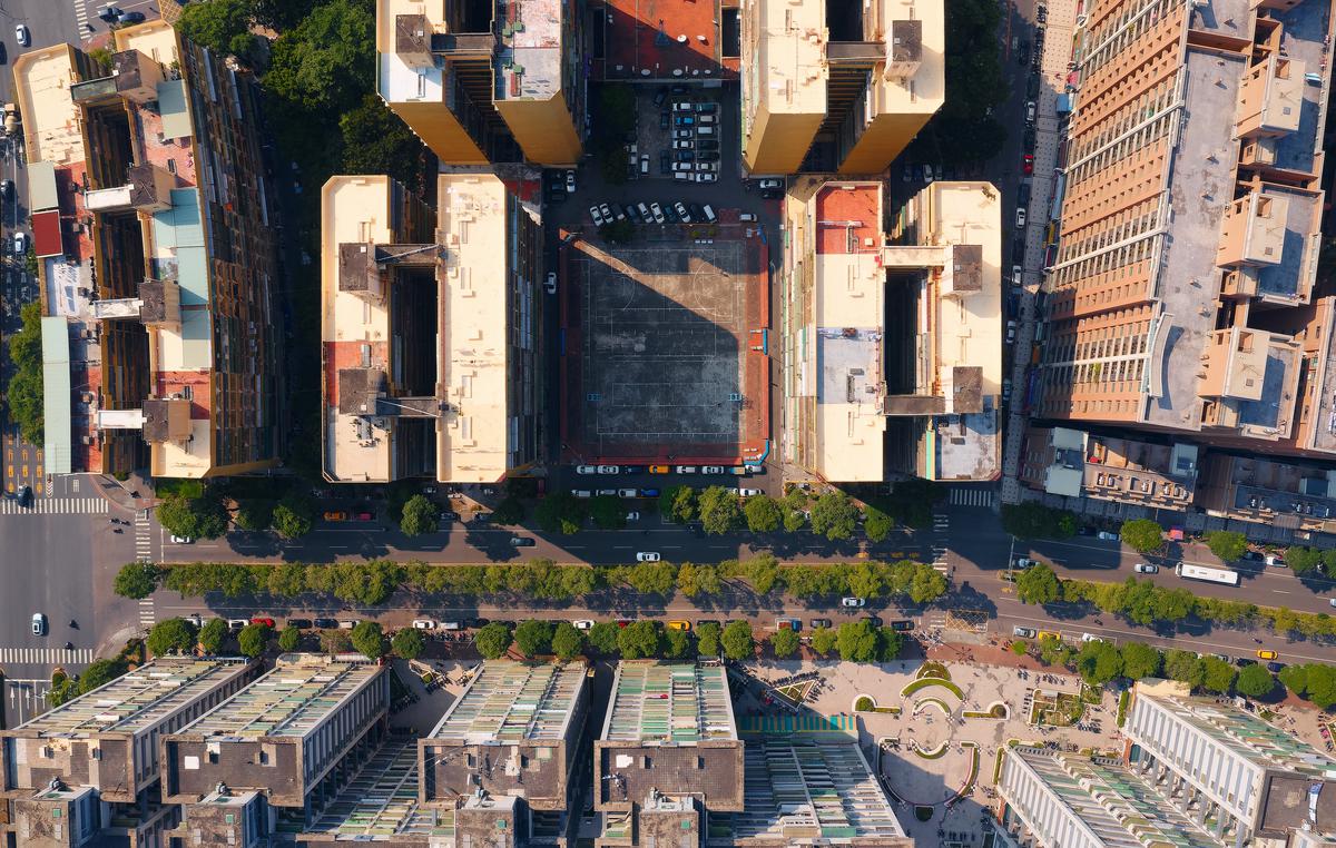 Earthquake Retrofitting Concrete Structures