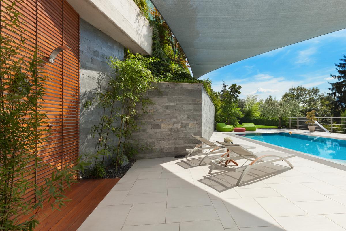 Flooring Ideas for Charming Outdoor Design