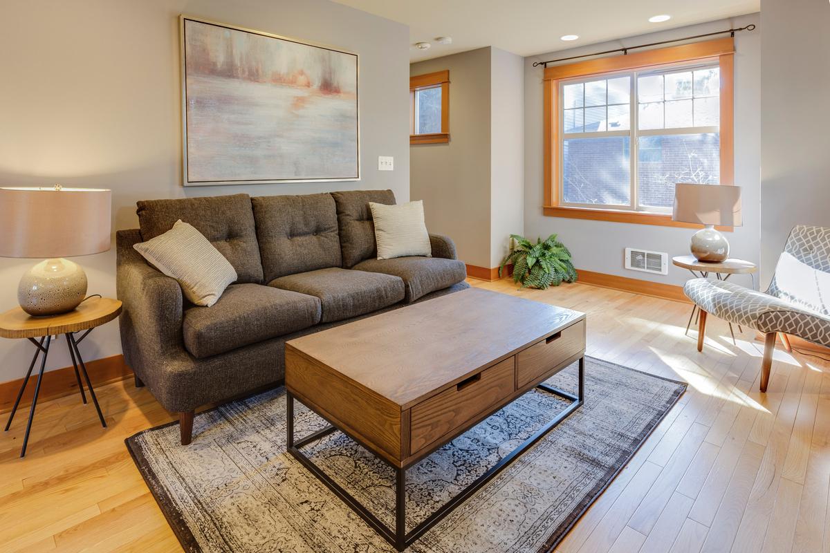 Creative Decor Ideas for Transitional Interior Design