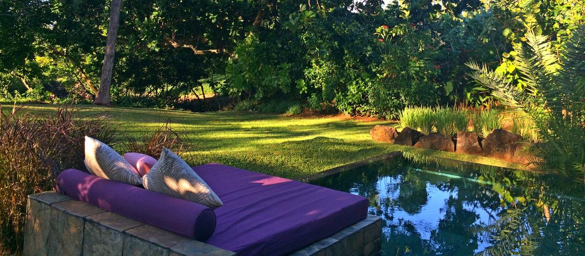 Green Landscaping Around Your Pool
