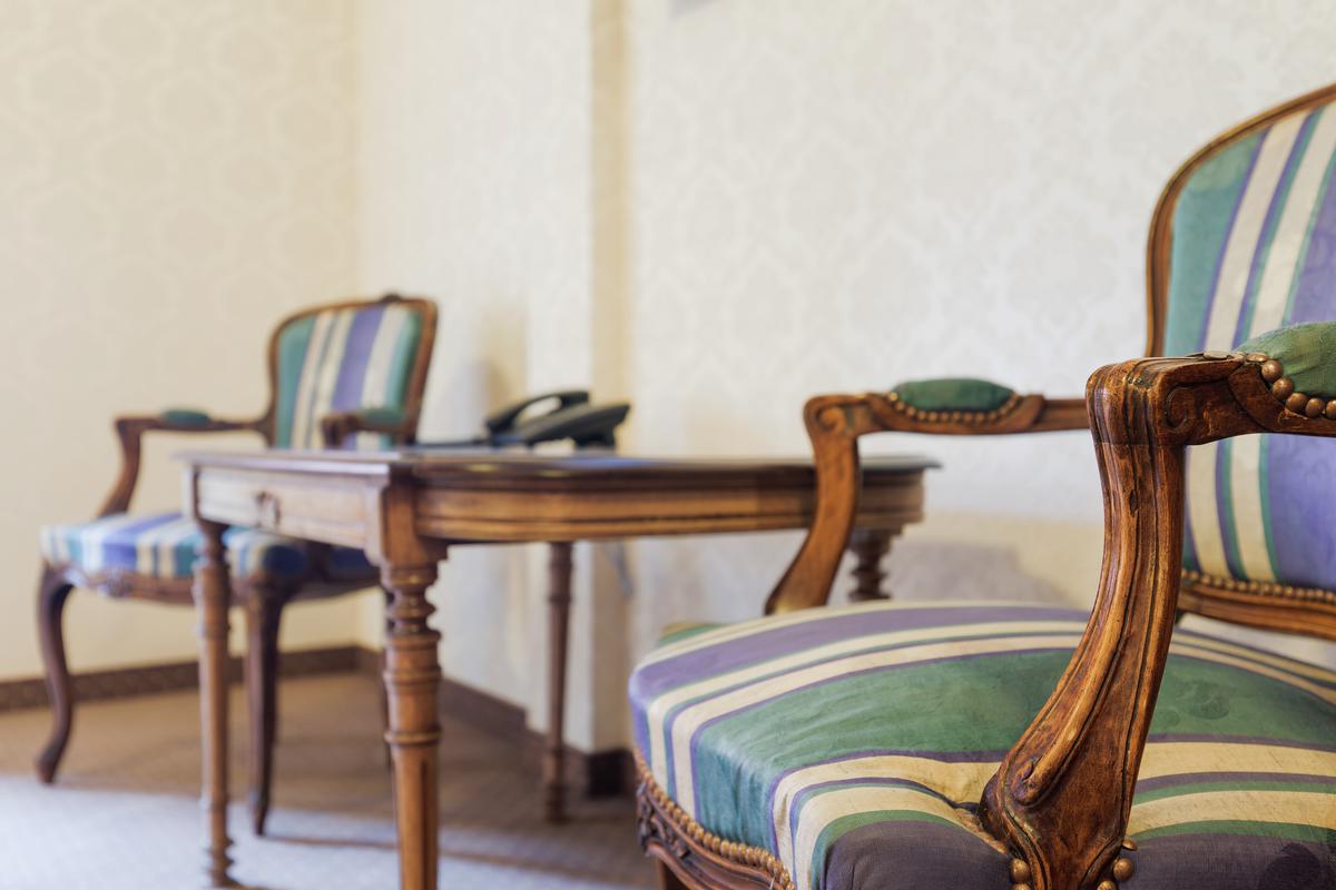 How Elements of Colonial Style Can Complete Your Vibe